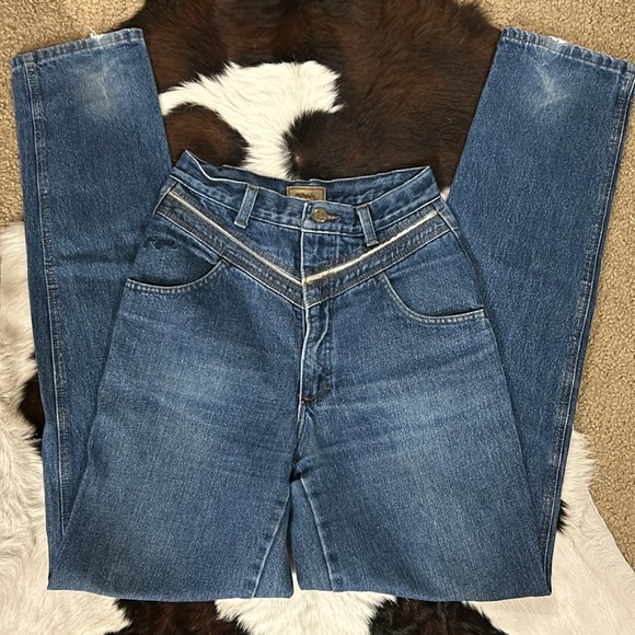 Women's Vintage Roper's - Picture 4 of 7